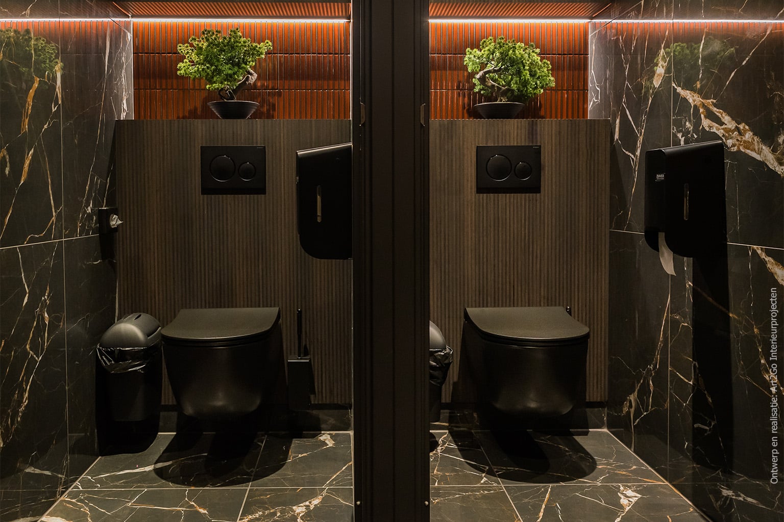 LR29 Riga Toilet