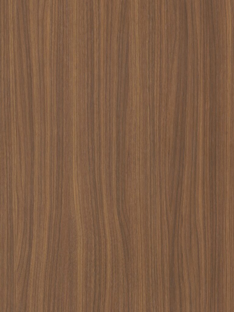 Detailafbeelding LS47 Poro Noce van Cleaf, decoratief plaatmateriaal met bruine walnotenhoutstructuur