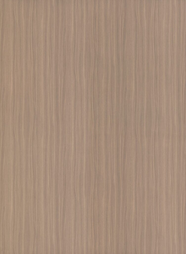 Hele plaatafbeelding LS96 Poro Noce van Cleaf, decoratief plaatmateriaal met lichtbruine walnotenhoutstructuur