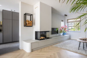 Maatwerk haardmeubel met het naturelkleurige decor UB19 Talco