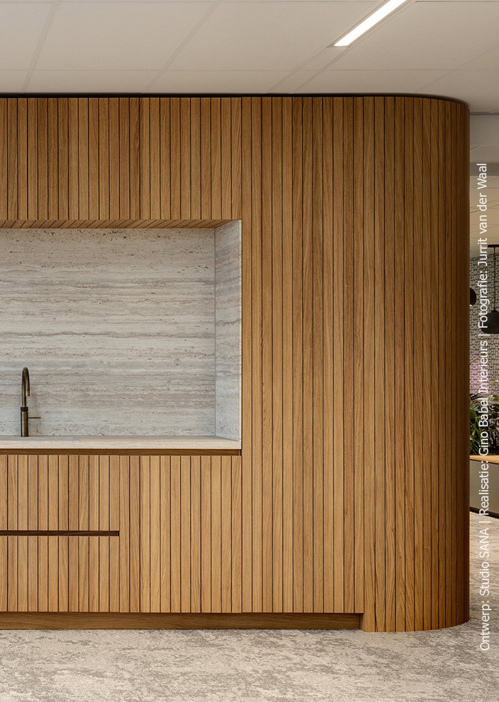 Moderne kantoorpantry met werkblad en achterwand in Travertin decor FD01 Taranta