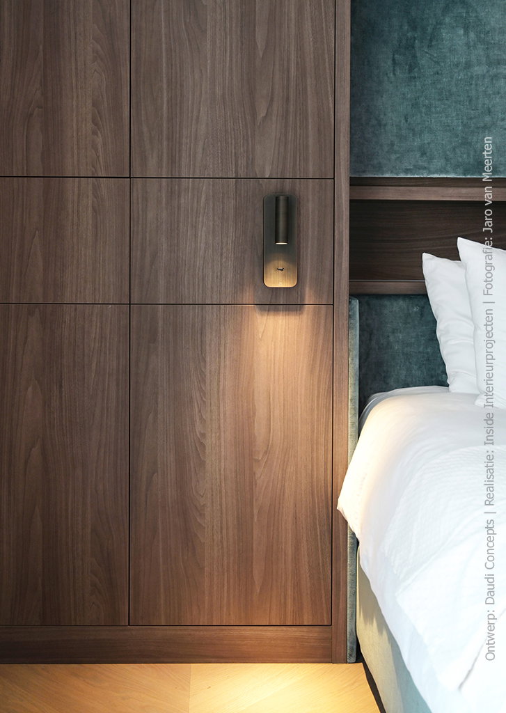 Bedkast in warmbruine LS14 Poro Noce