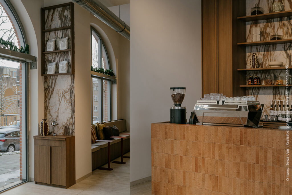 Warm eiken en stijlvol marmer voor een eigentijdse koffiezaak