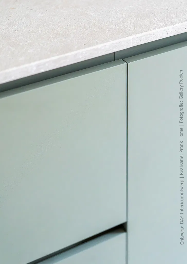 Detailfoto van kasten in de groene UB40 Ovatta.