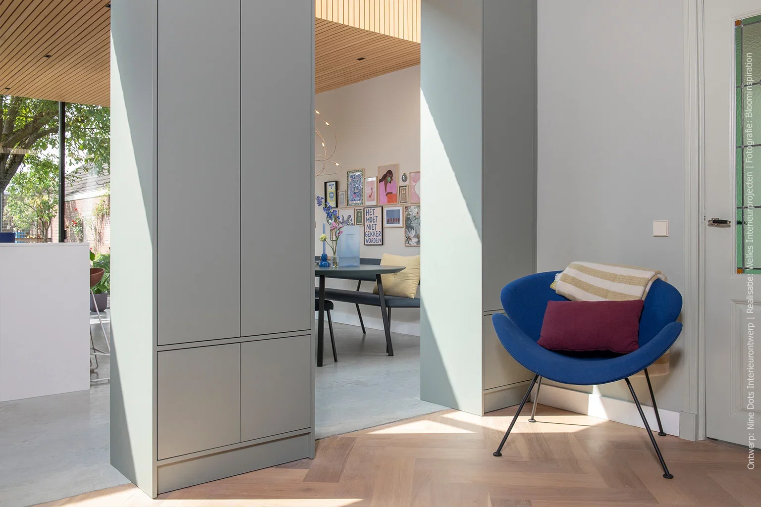 Kleurrijk maatwerk als verbindend element in het interieur