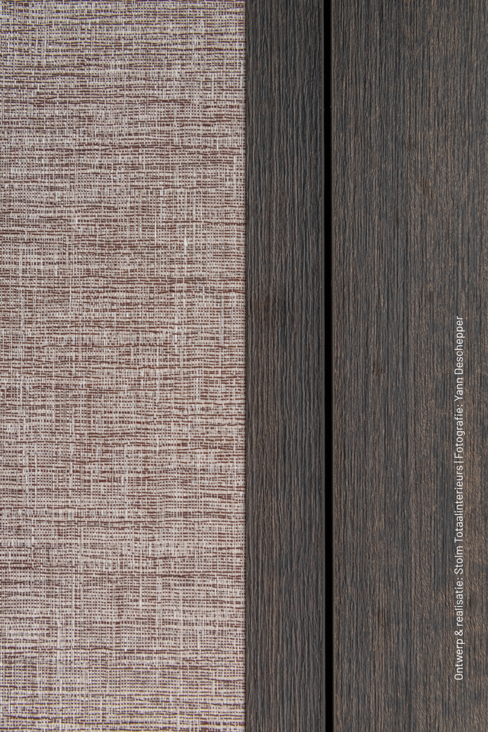 Detail van T229 Fusion met geweven textielstructuur gecombineerd met donkerbruin houtdecor