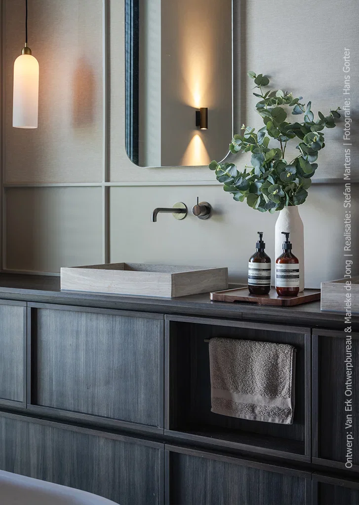 Badkamermeubel in donkerbruin houtdecor LS66 Ceppo